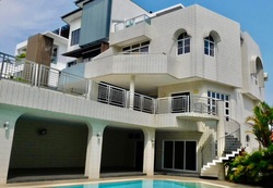 Sennett Avenue (D16), Semi-Detached #496927041